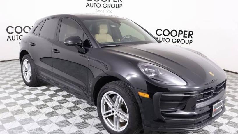 PORSCHE MACAN 2023 WP1AA2A53PLB21944 image