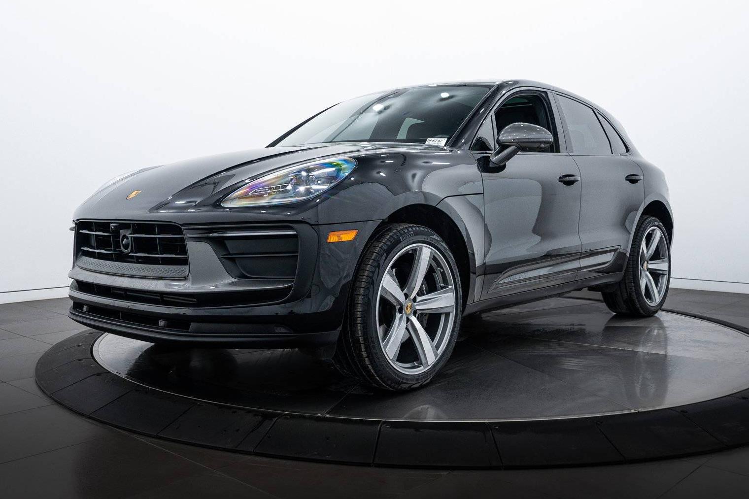 PORSCHE MACAN 2023 WP1AA2A55PLB14462 image