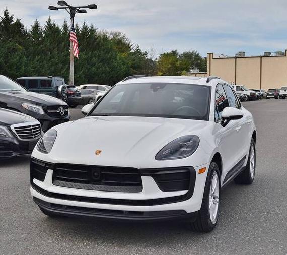 PORSCHE MACAN 2023 WP1AA2A52PLB03905 image PORSCHE MACAN 2023 WP1AA2A52PLB03905 image