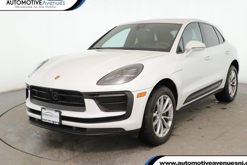 PORSCHE MACAN 2023 WP1AA2A55PLB15059 image