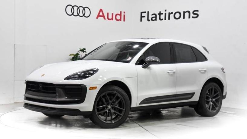 PORSCHE MACAN 2023 WP1AA2A58PLB20515 image