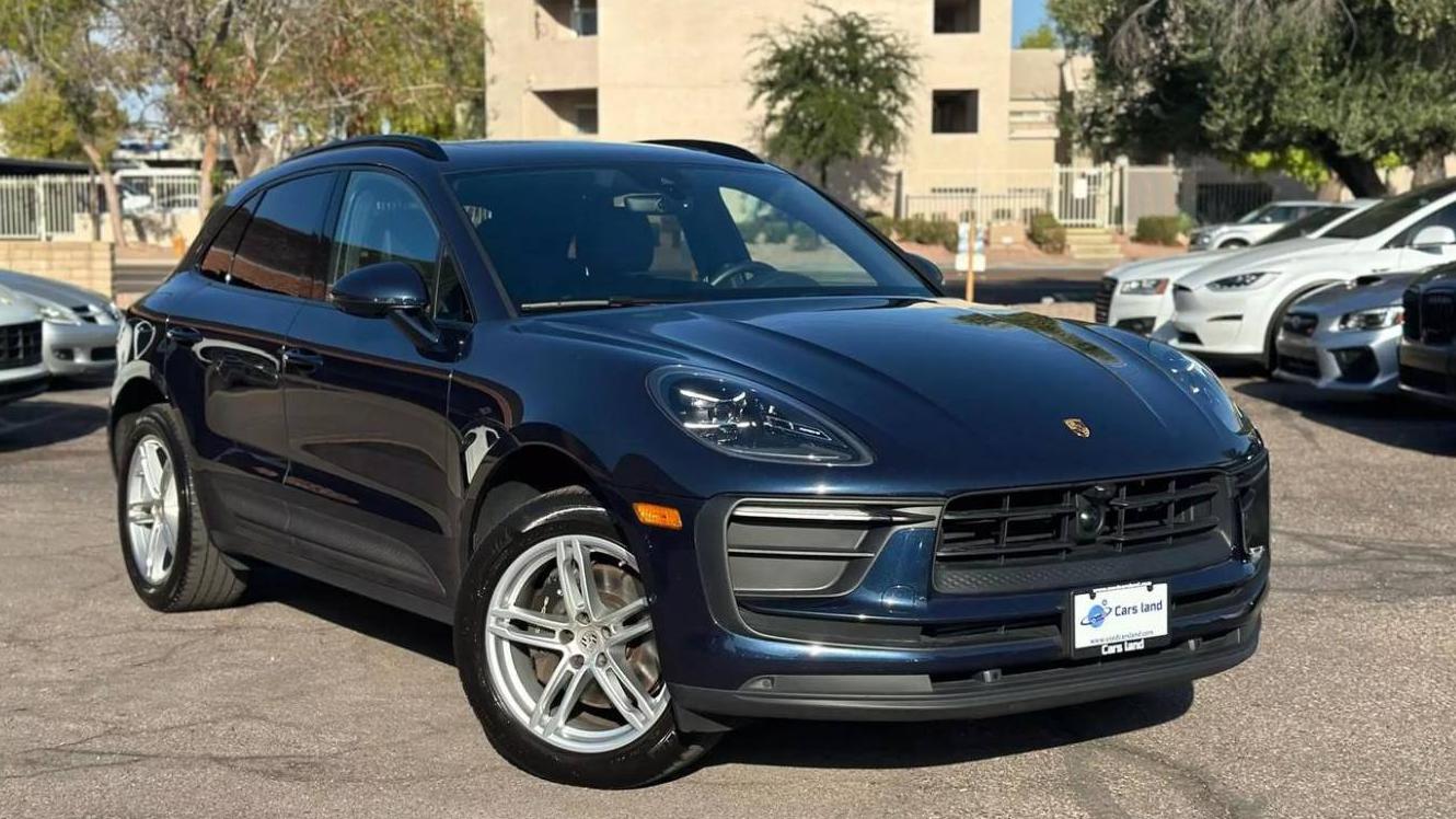 PORSCHE MACAN 2023 WP1AA2A53PLB14329 image