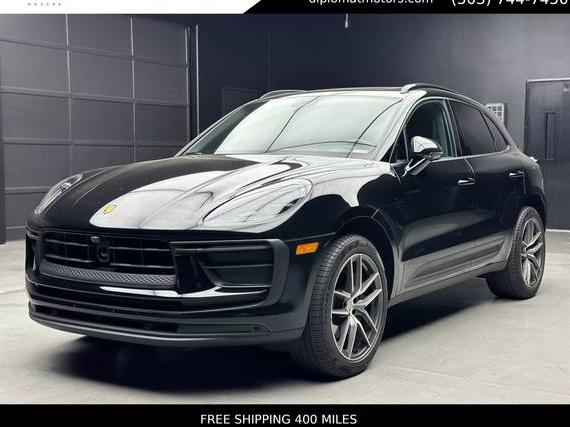 PORSCHE MACAN 2023 WP1AA2A53PLB11494 image