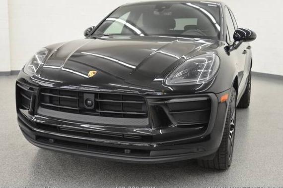 PORSCHE MACAN 2023 WP1AA2A55PLB10198 image PORSCHE MACAN 2023 WP1AA2A55PLB10198 image