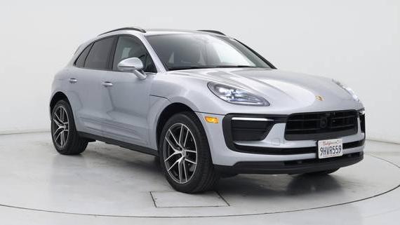 PORSCHE MACAN 2023 WP1AA2A53PLB11589 image