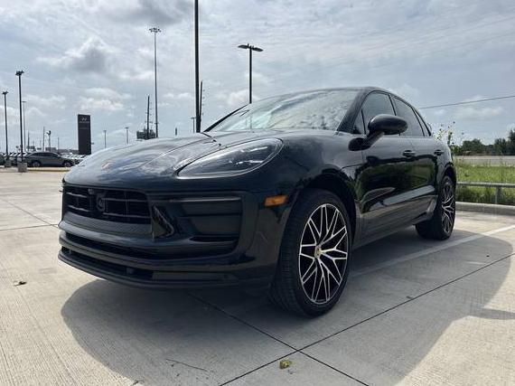 PORSCHE MACAN 2023 WP1AA2A51PLB15785 image