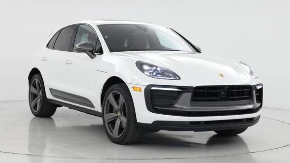 PORSCHE MACAN 2023 WP1AA2A50PLB21786 image