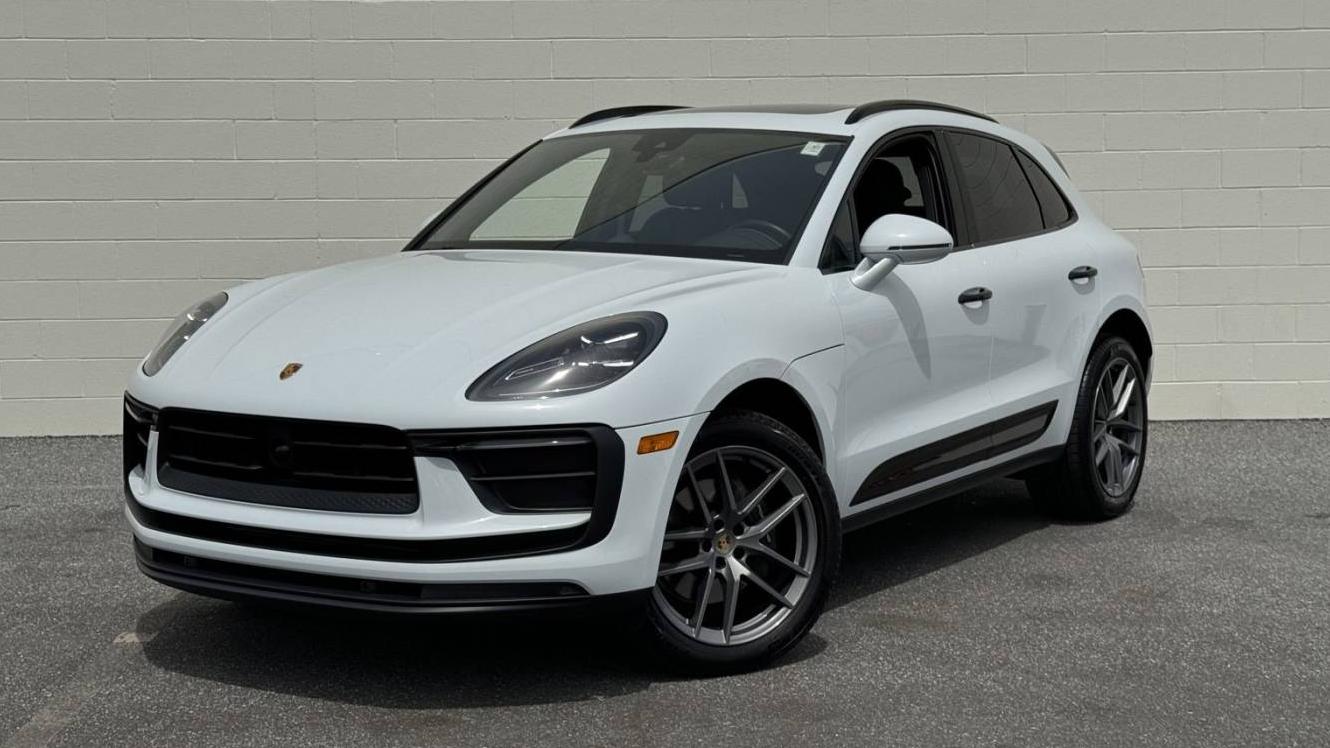 PORSCHE MACAN 2023 WP1AA2A53PLB20826 image