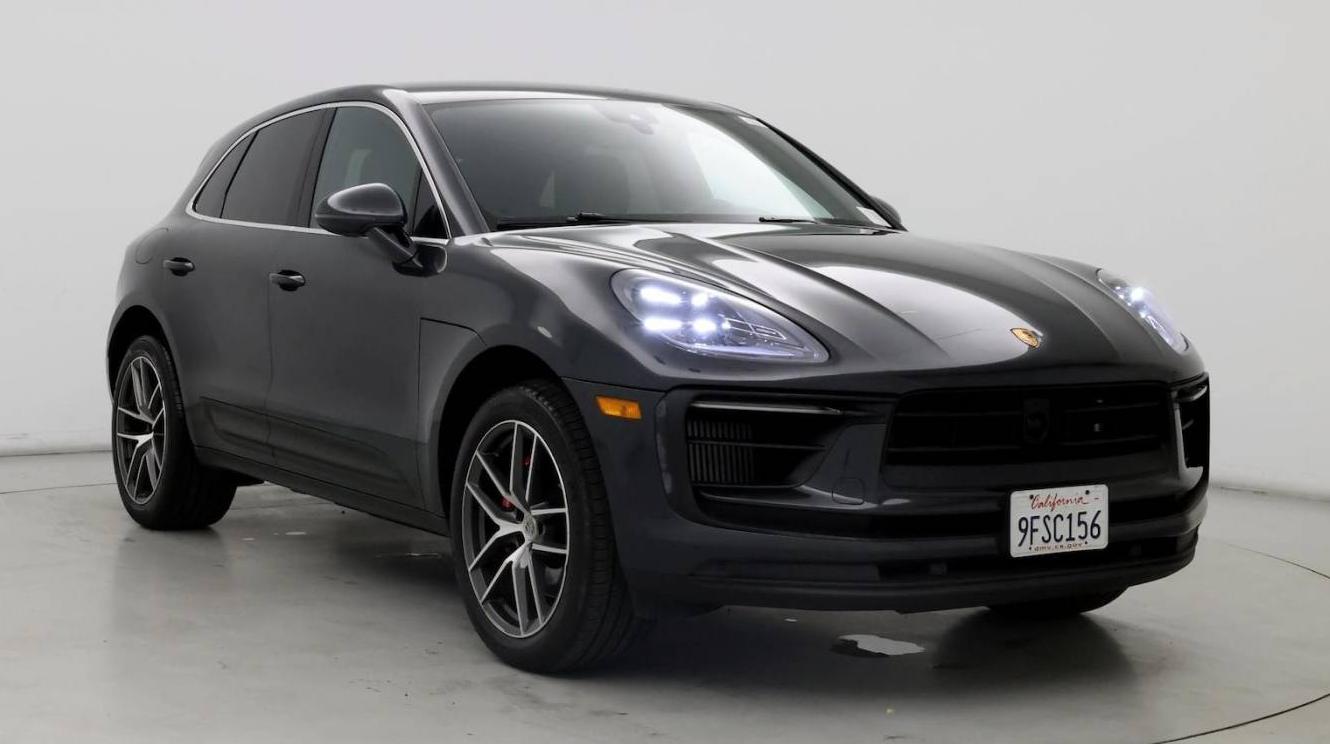 PORSCHE MACAN 2023 WP1AG2A56PLB39241 image