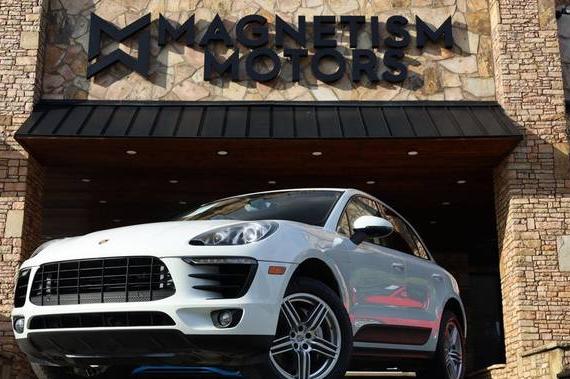 PORSCHE MACAN 2016 WP1AB2A57GLB56404 image PORSCHE MACAN 2016 WP1AB2A57GLB56404 image
