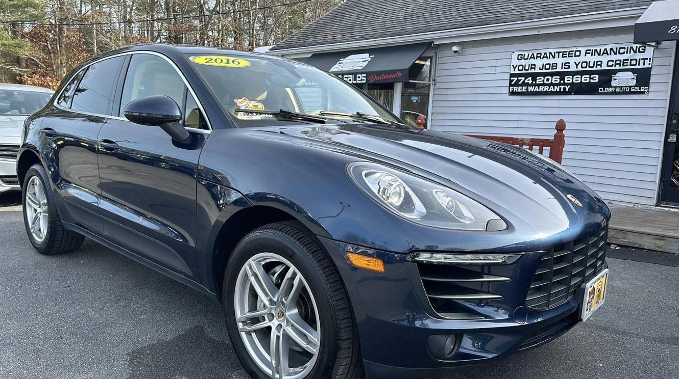 PORSCHE MACAN 2016 WP1AB2A54GLB42850 image