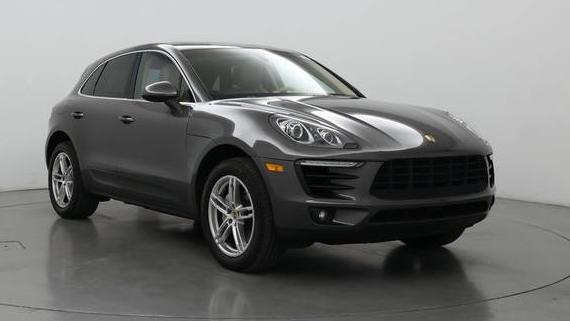 PORSCHE MACAN 2016 WP1AB2A57GLB45175 image PORSCHE MACAN 2016 WP1AB2A57GLB45175 image