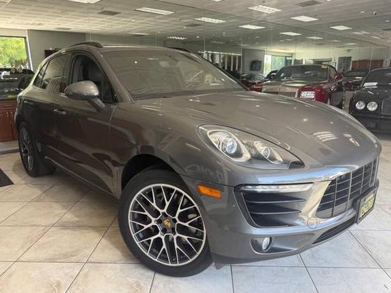 PORSCHE MACAN 2016 WP1AB2A51GLB55233 image PORSCHE MACAN 2016 WP1AB2A51GLB55233 image