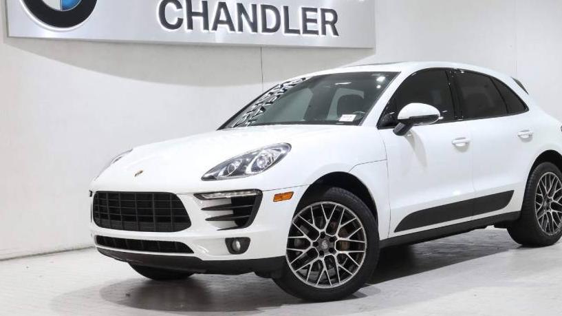 PORSCHE MACAN 2016 WP1AB2A50GLB41985 image