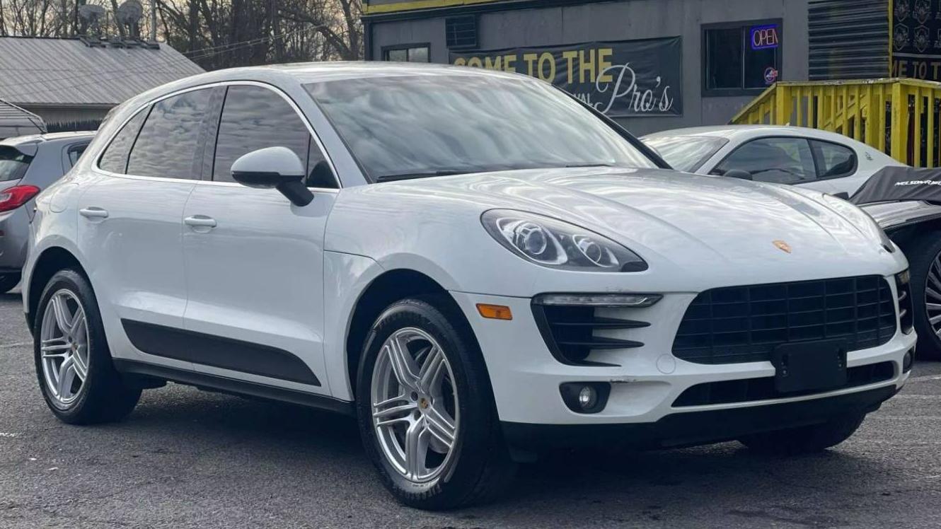 PORSCHE MACAN 2016 WP1AB2A55GLB56675 image