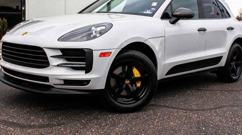 PORSCHE MACAN 2019 WP1AA2A50KLB02387 image