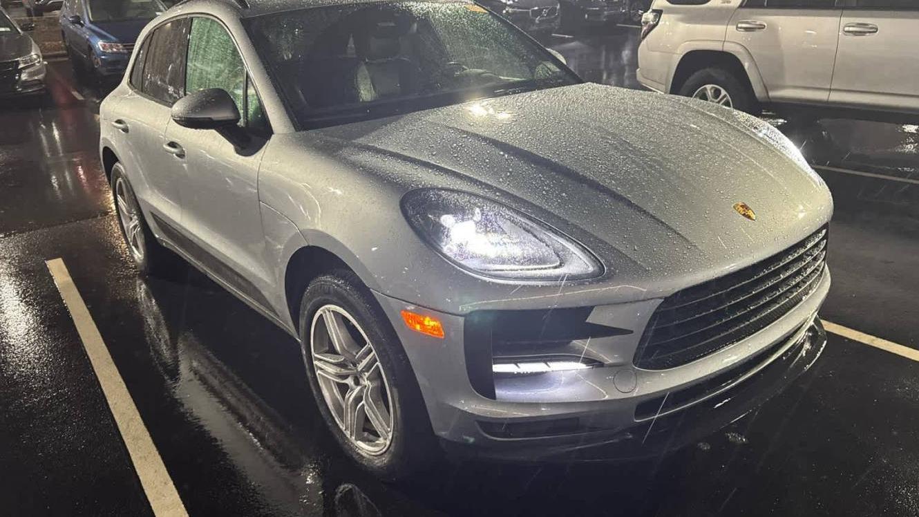 PORSCHE MACAN 2019 WP1AA2A55KLB06693 image