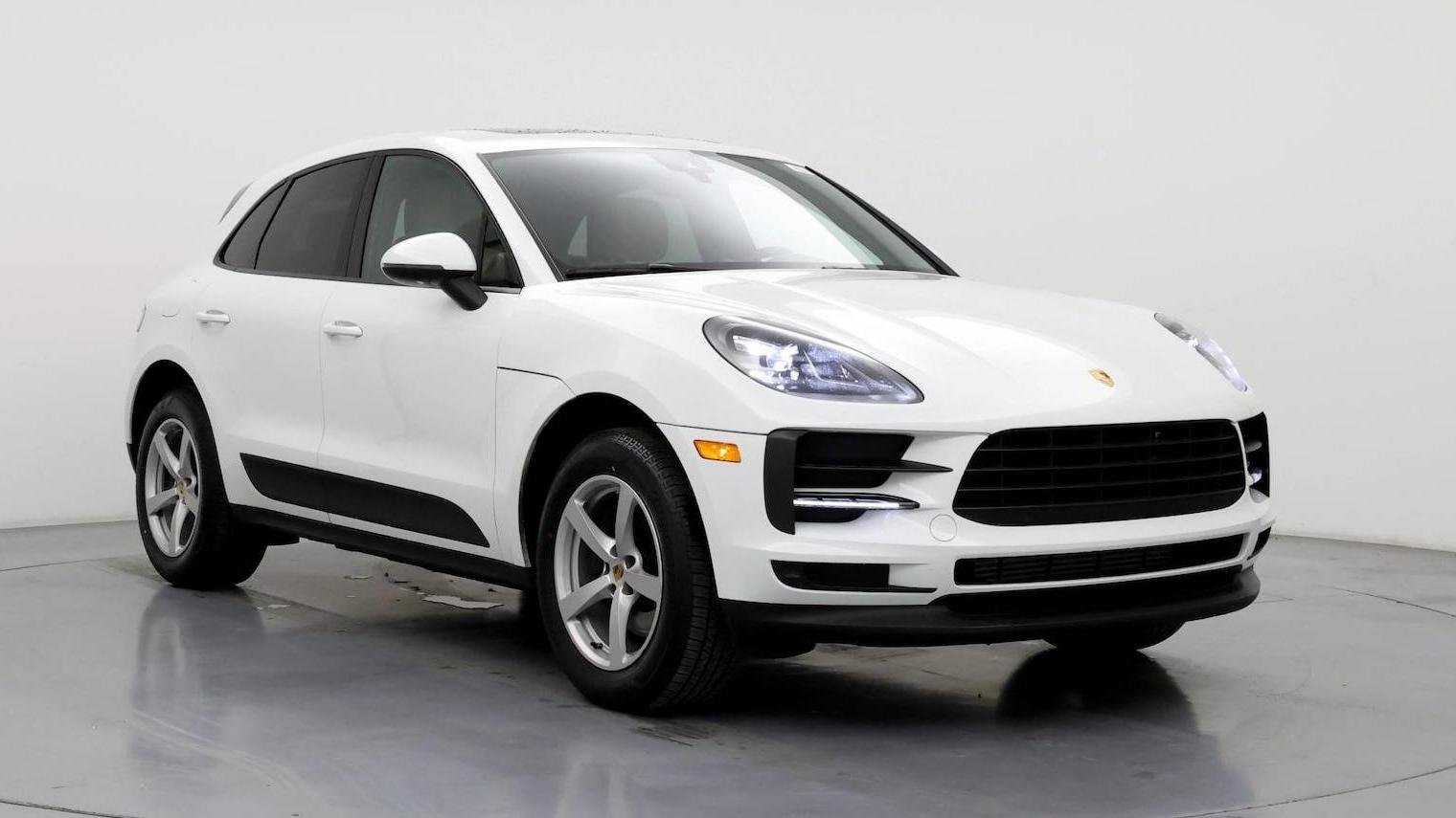 PORSCHE MACAN 2019 WP1AA2A56KLB07254 image