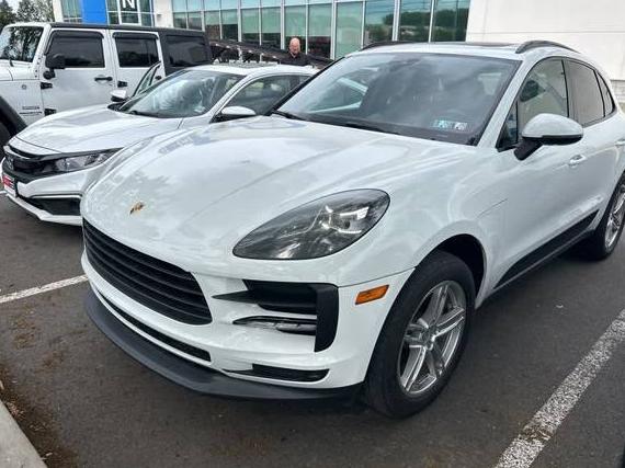 PORSCHE MACAN 2019 WP1AA2A56KLB07481 image