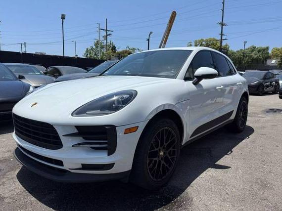 PORSCHE MACAN 2019 WP1AA2A57KLB08607 image