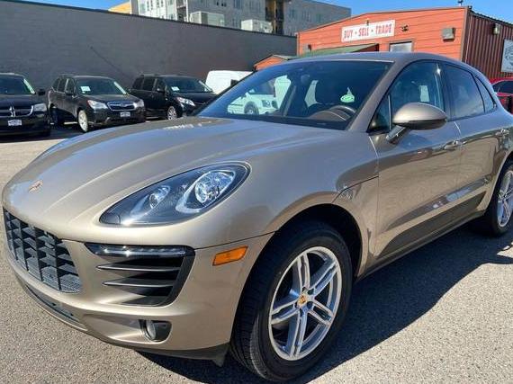 PORSCHE MACAN 2018 WP1AA2A53JLB11647 image