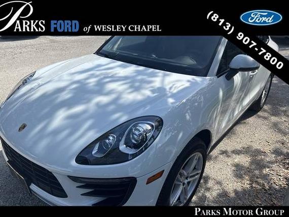 PORSCHE MACAN 2018 WP1AA2A56JLB03736 image