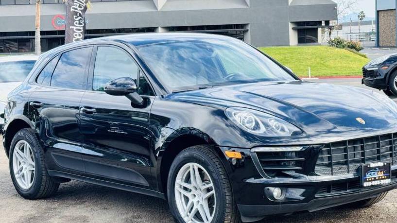 PORSCHE MACAN 2018 WP1AA2A51JLB17995 image