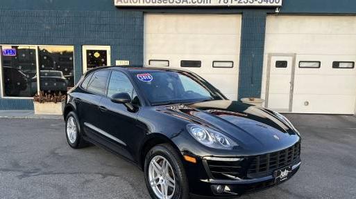 PORSCHE MACAN 2018 WP1AA2A56JLB10962 image