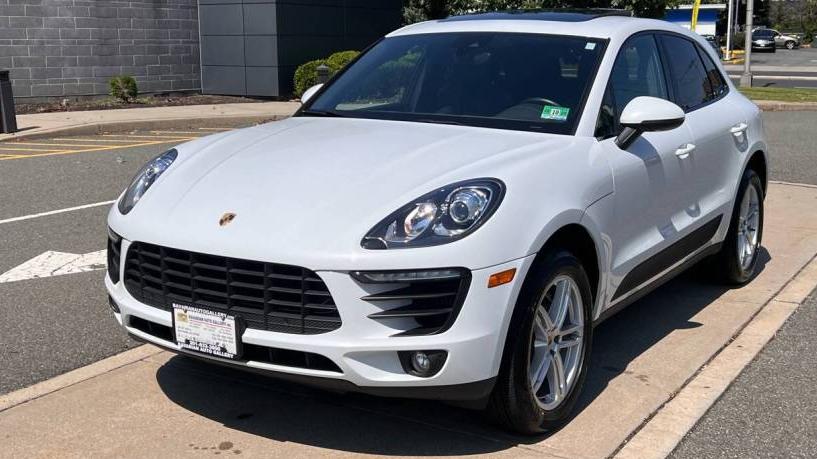 PORSCHE MACAN 2018 WP1AB2A54JLB32844 image