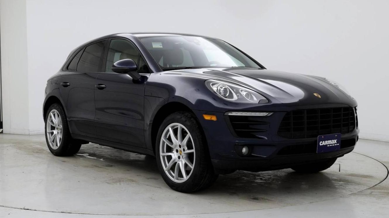 PORSCHE MACAN 2018 WP1AA2A58JLB04855 image