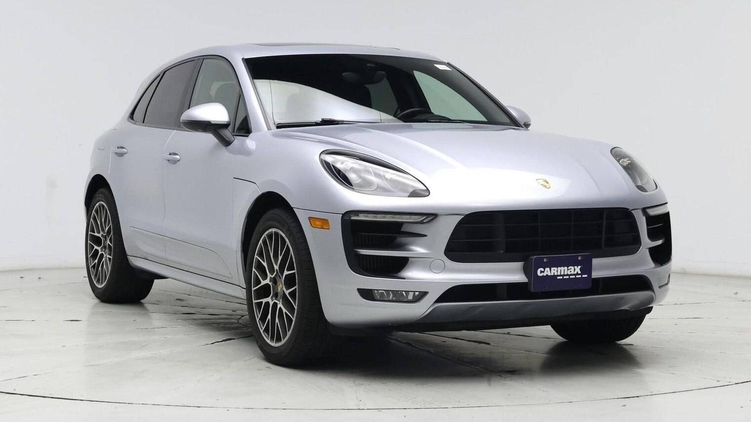 PORSCHE MACAN 2018 WP1AG2A56JLB62204 image