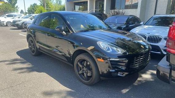 PORSCHE MACAN 2018 WP1AA2A53JLB20588 image