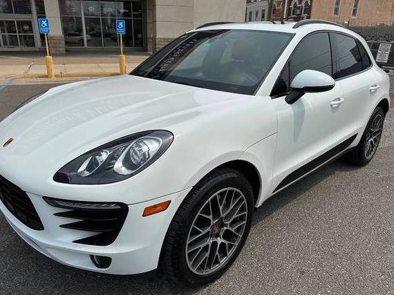 PORSCHE MACAN 2018 WP1AB2A59JLB36906 image