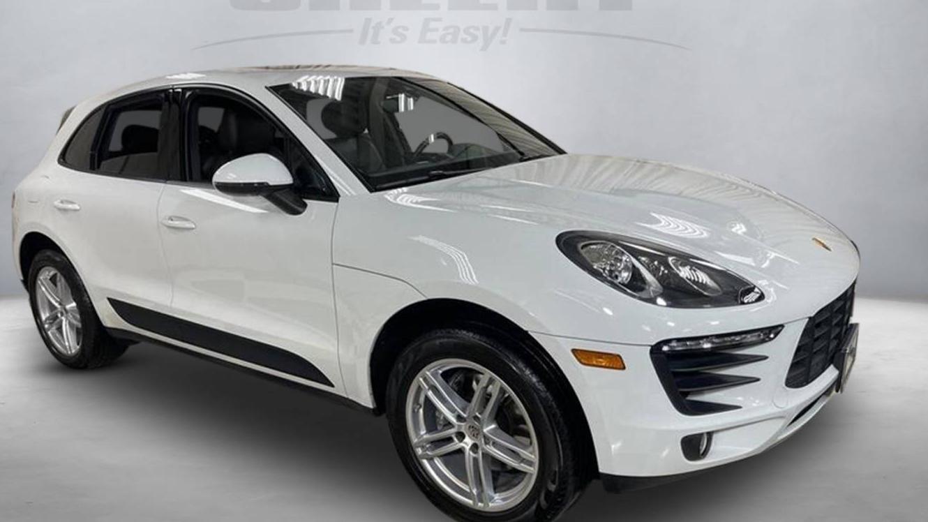 PORSCHE MACAN 2018 WP1AA2A56JLB19323 image