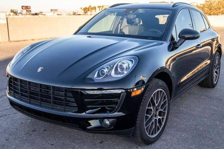 PORSCHE MACAN 2018 WP1AB2A51JLB36771 image