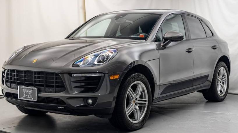 PORSCHE MACAN 2018 WP1AA2A51JLB20752 image