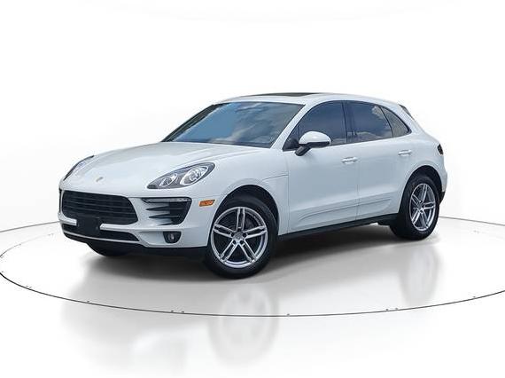 PORSCHE MACAN 2018 WP1AA2A56JLB13974 image