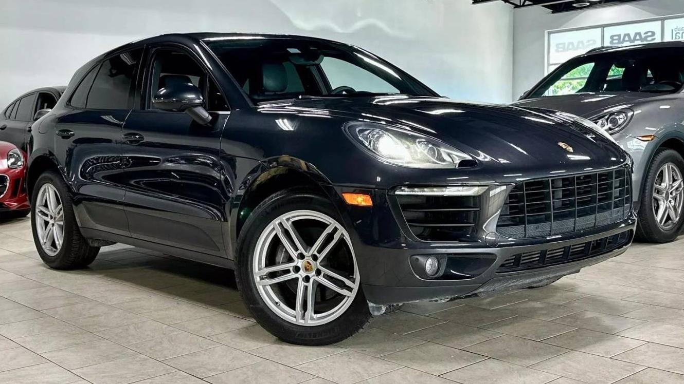 PORSCHE MACAN 2018 WP1AA2A51JLB12716 image