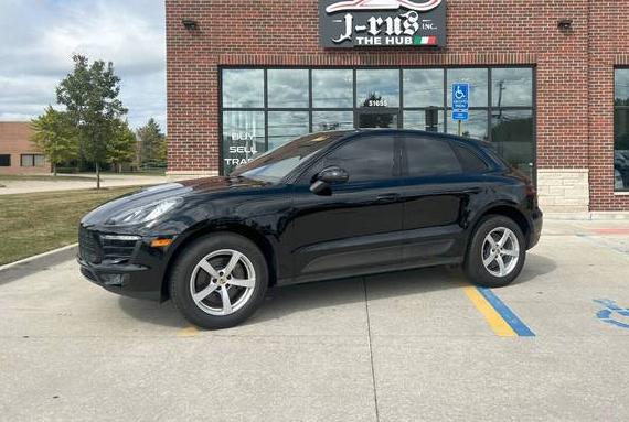 PORSCHE MACAN 2018 WP1AA2A55JLB08586 image PORSCHE MACAN 2018 WP1AA2A55JLB08586 image