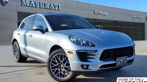 PORSCHE MACAN 2018 WP1AA2A58JLB10672 image