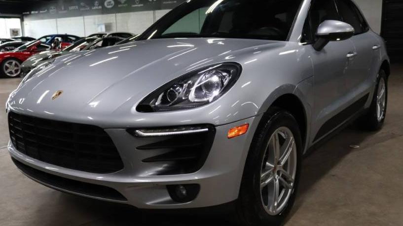 PORSCHE MACAN 2018 WP1AB2A56JLB34790 image