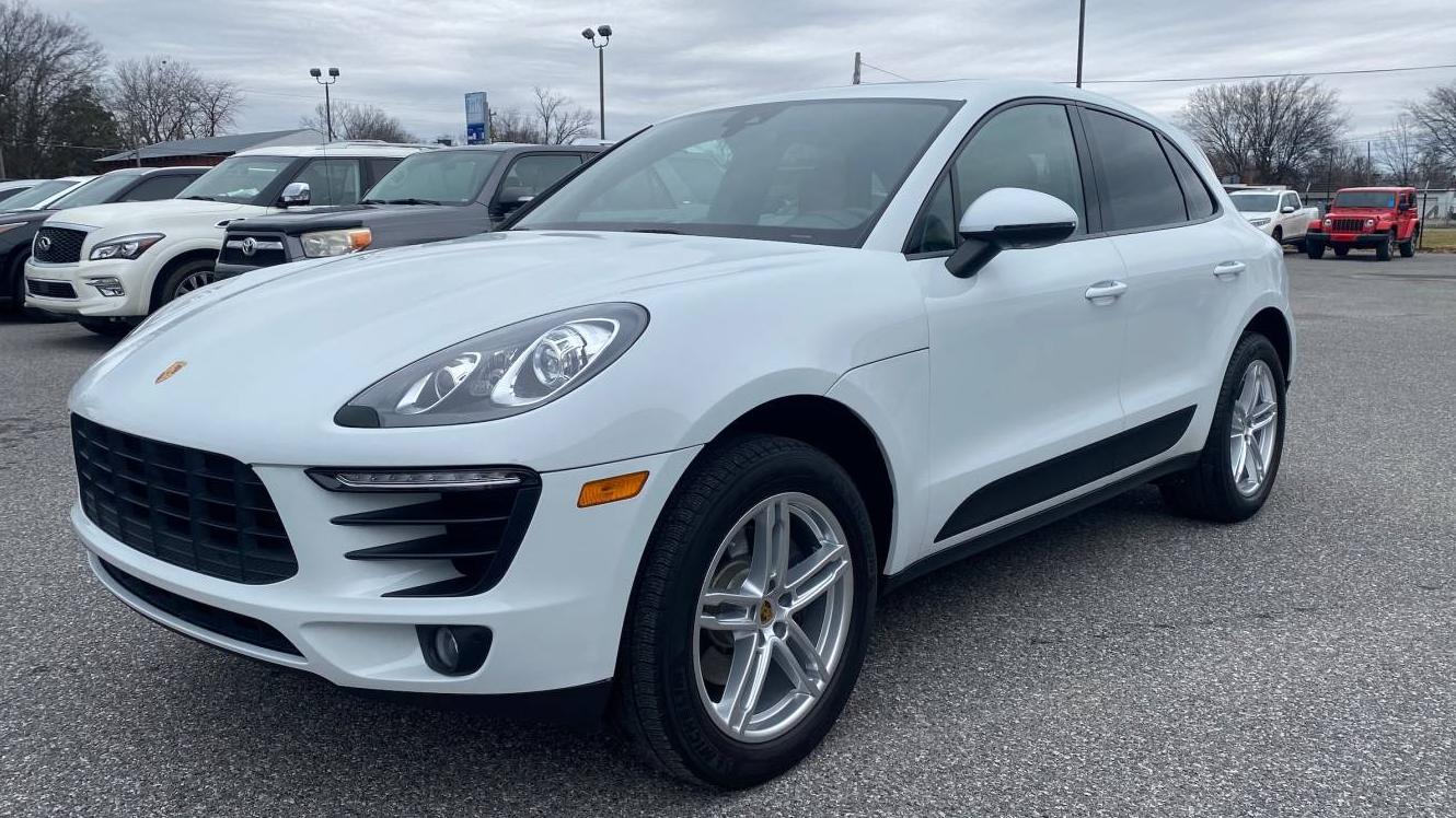 PORSCHE MACAN 2018 WP1AA2A51JLB22727 image