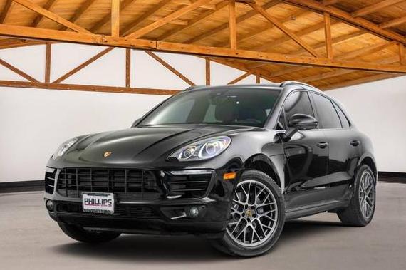 PORSCHE MACAN 2018 WP1AA2A58JLB18447 image