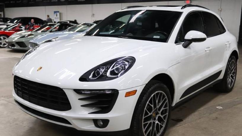 PORSCHE MACAN 2018 WP1AA2A59JLB05772 image