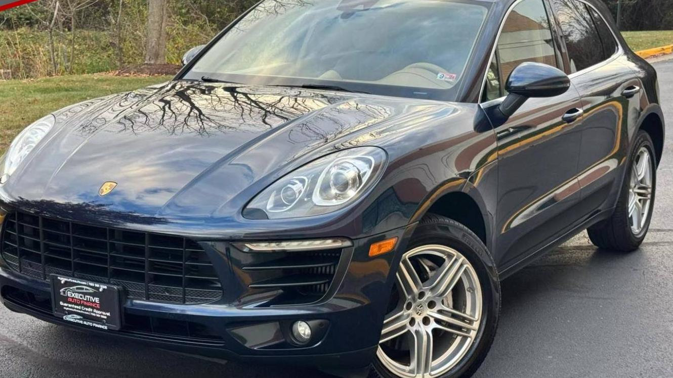 PORSCHE MACAN 2017 WP1AB2A50HLB12391 image