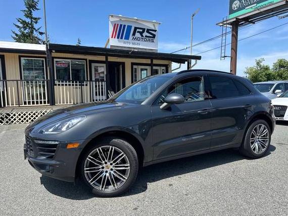 PORSCHE MACAN 2017 WP1AA2A55HLB01633 image
