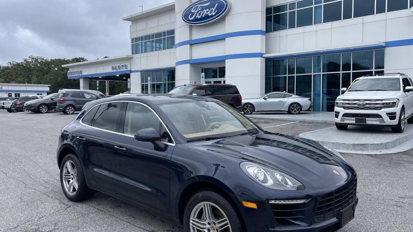 PORSCHE MACAN 2017 WP1AB2A57HLB11416 image