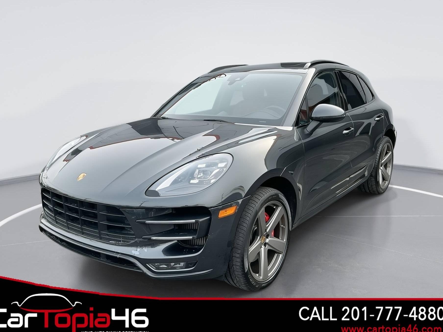 PORSCHE MACAN 2017 WP1AF2A57HLB61608 image