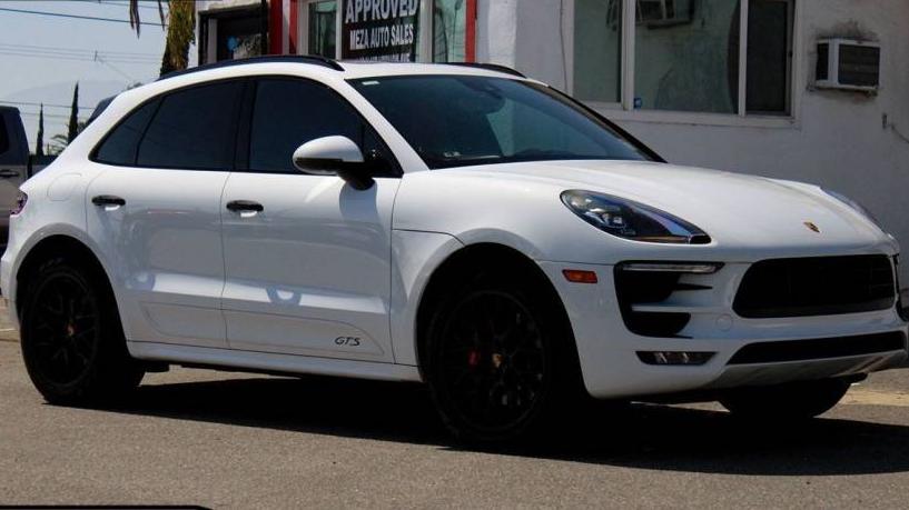 PORSCHE MACAN 2017 WP1AG2A55HLB53679 image