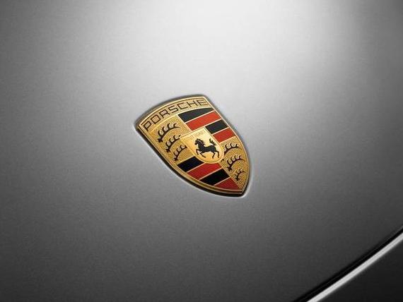 PORSCHE MACAN 2017 WP1AG2A5XHLB50499 image
